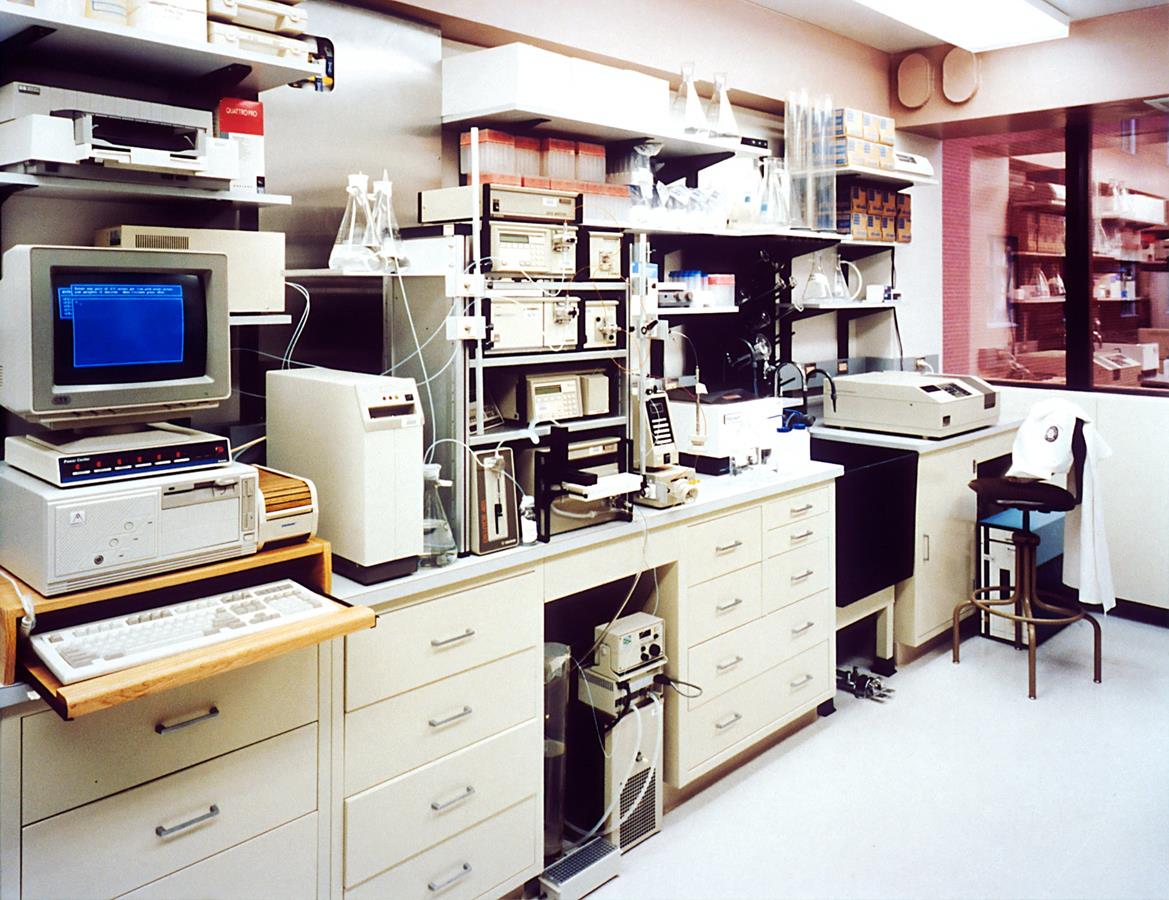 W twoim laboratorium musi pojawić się spektrometr?